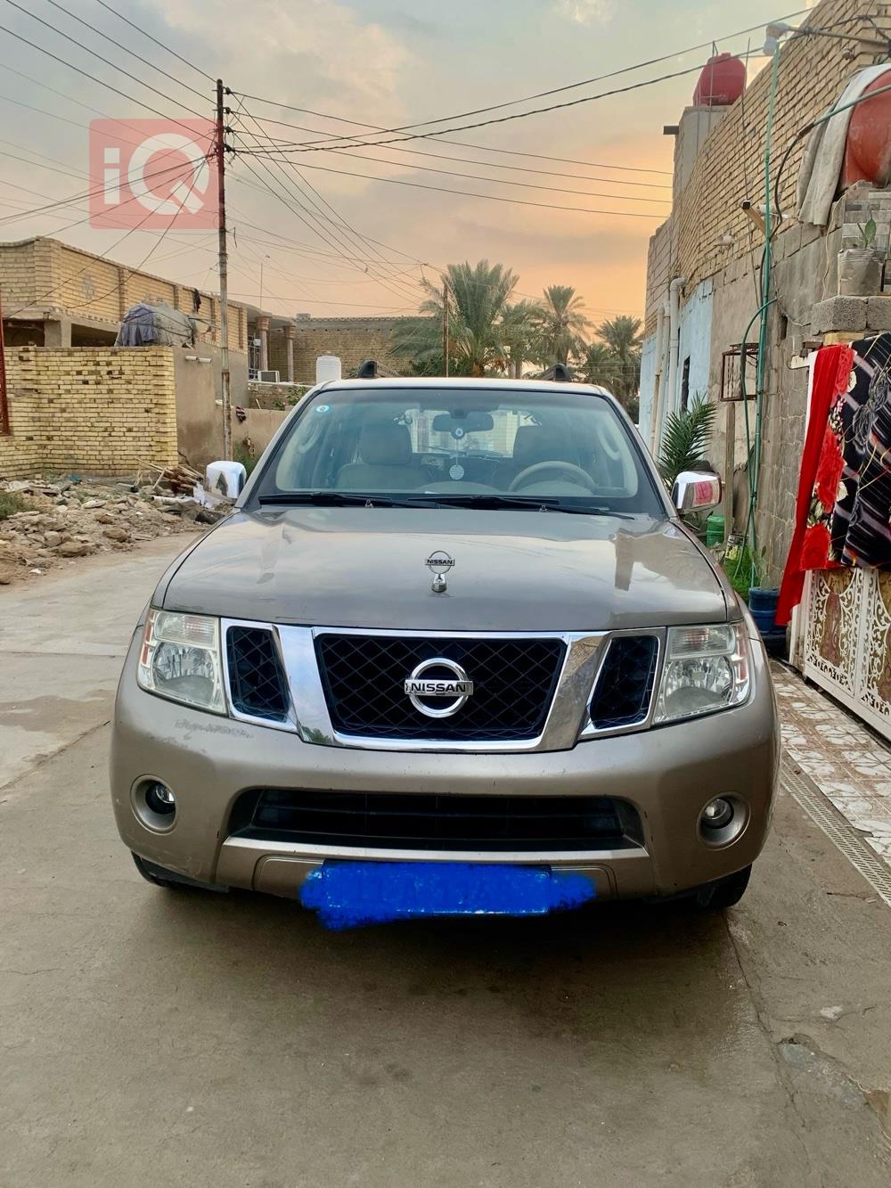 نیسان پاسفایندەر